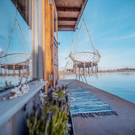 Dzintarkrasts Hotel Jurmala Ngoại thất bức ảnh